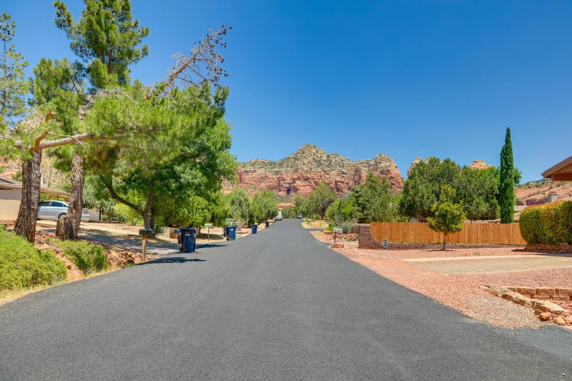 Willa Red Rock Retreat With Patio 3 Mi To Downtown Sedona Zewnętrze zdjęcie